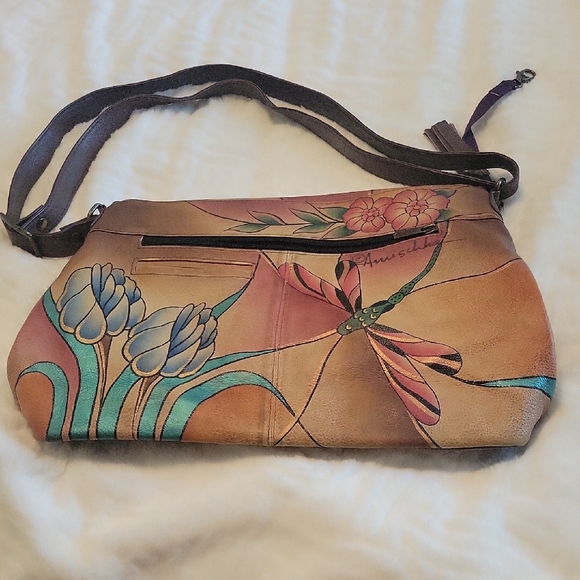 Anuschka Hand-Painted Leather Shoulder Bag - Floral Design 16" Wide 11 Long. - Picture 7 of 10